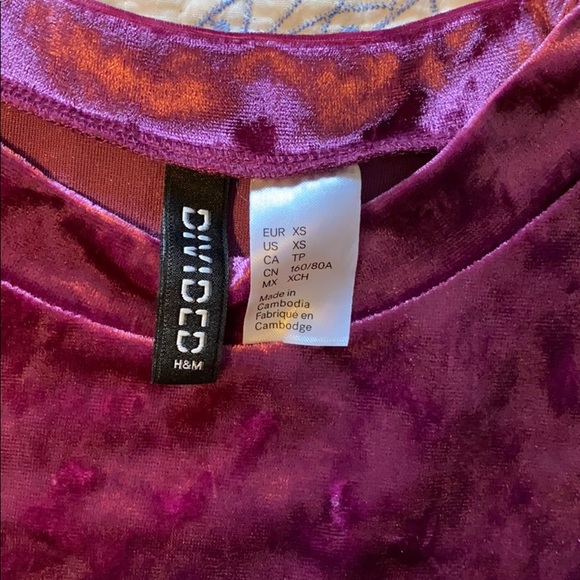 💝50% off H&M Divided Velvet Crop Top Long Sleeve - Picture 4 of 4